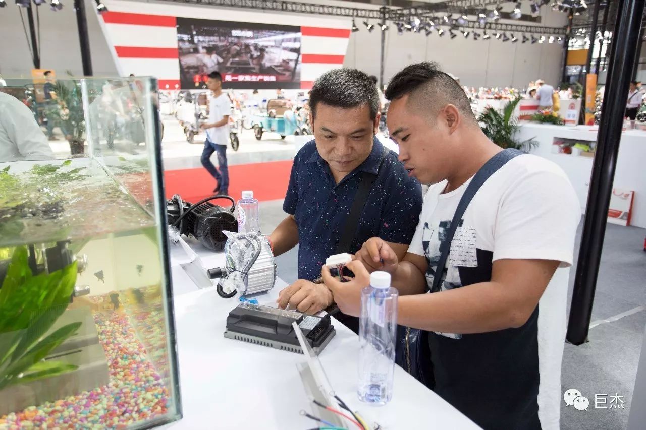 大家好，给大家介绍一下，这是我的南宁展会。@巨杰机电
